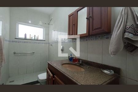 Casa à venda com 4 quartos, 280m² em Maravista, Niterói