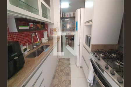 Apartamento à venda com 3 quartos, 132m² em Cerqueira César, São Paulo