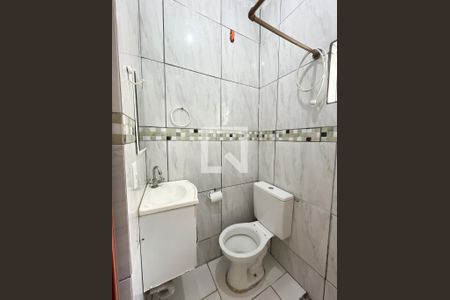 Banheiro de apartamento para alugar com 1 quarto, 20m² em Freguesia do Ó, São Paulo