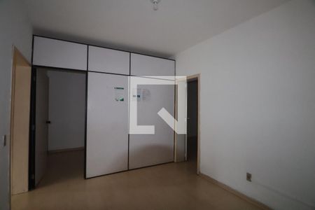 Sala 1 de casa para alugar com 5 quartos, 280m² em Centro, Canoas