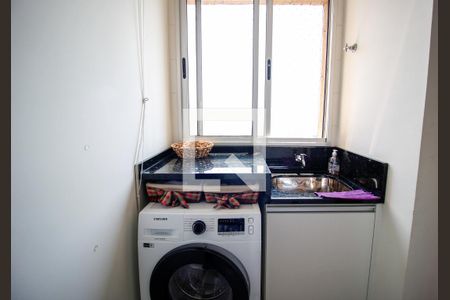 Cozinha  de apartamento à venda com 2 quartos, 76m² em Serra, Belo Horizonte