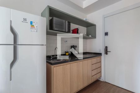 Cozinha de kitnet/studio à venda com 1 quarto, 26m² em Moema, São Paulo