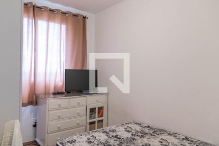 Quarto 2 de apartamento para alugar com 2 quartos, 46m² em Palmeiras, Belo Horizonte