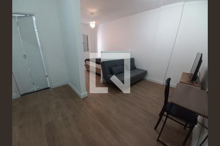 Sala de apartamento para alugar com 1 quarto, 35m² em Centro, São Vicente