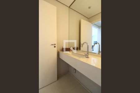 Lavabo de apartamento à venda com 1 quarto, 95m² em Vila Olímpia, São Paulo