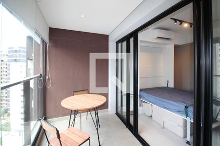 Varanda de apartamento para alugar com 1 quarto, 29m² em Indianópolis, São Paulo