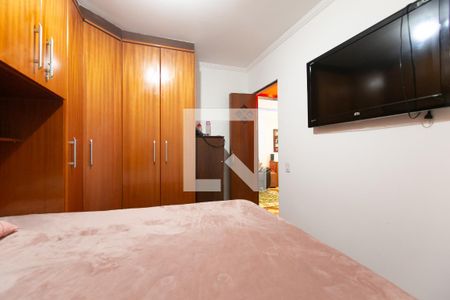 Quarto 1  de apartamento à venda com 2 quartos, 58m² em Jardim Lucinda, São Paulo