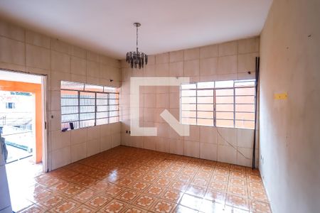 Sala de casa para alugar com 2 quartos, 100m² em Parque Fongaro, São Paulo