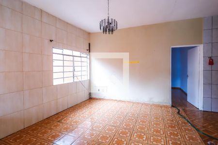 Sala de casa para alugar com 2 quartos, 100m² em Parque Fongaro, São Paulo