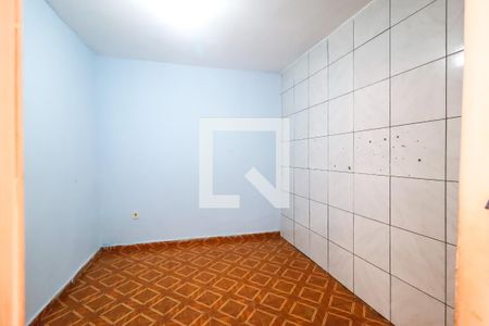 Quarto 1 de casa para alugar com 2 quartos, 100m² em Parque Fongaro, São Paulo