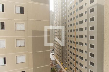 Vista do Quarto 1 de apartamento para alugar com 2 quartos, 43m² em Colônia (zona Leste), São Paulo