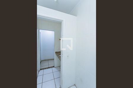 Lavabo de casa à venda com 3 quartos, 310m² em Parque Sao Domingos, São Paulo