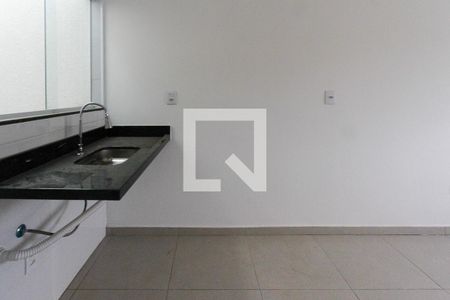 Cozinha de apartamento para alugar com 2 quartos, 33m² em Vila Formosa, São Paulo