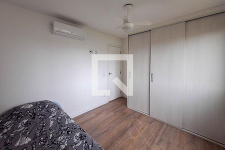 Quarto de apartamento à venda com 2 quartos, 90m² em Icaraí, Niterói