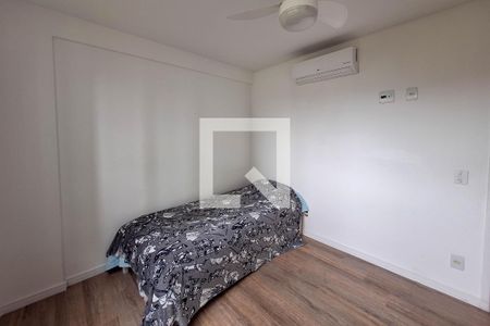 Quarto de apartamento à venda com 2 quartos, 90m² em Icaraí, Niterói