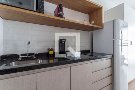 Cozinha de kitnet/studio à venda com 1 quarto, 24m² em Moema, São Paulo