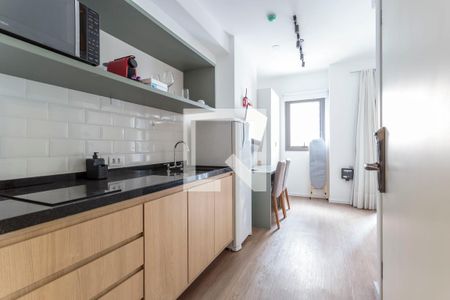 Cozinha de kitnet/studio à venda com 1 quarto, 26m² em Moema, São Paulo