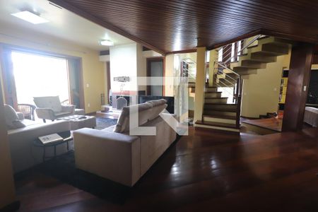 Sala de casa para alugar com 4 quartos, 572m² em Guarani, Novo Hamburgo