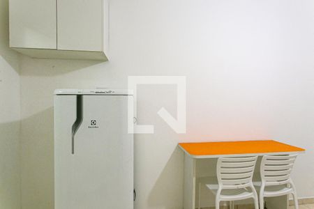 Cozinha de kitnet/studio para alugar com 1 quarto, 20m² em Vila Prudente, São Paulo