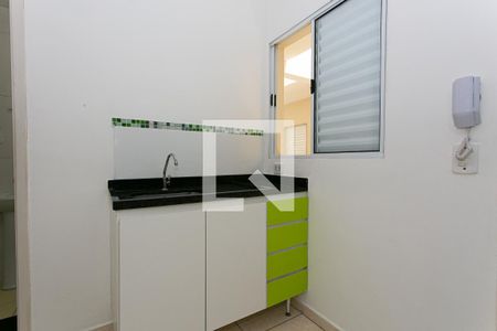 Cozinha de kitnet/studio para alugar com 1 quarto, 22m² em Vila Prudente, São Paulo