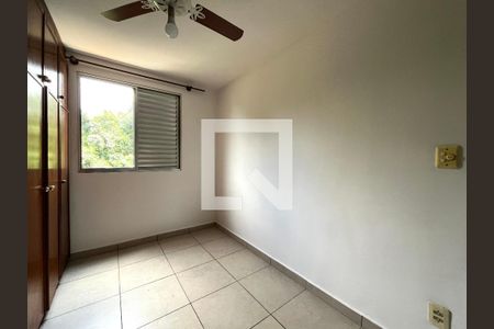 Quarto 1 de apartamento para alugar com 2 quartos, 51m² em Vila do Encontro, São Paulo