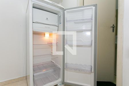 Cozinha - Geladeira de kitnet/studio para alugar com 1 quarto, 22m² em Vila Prudente, São Paulo