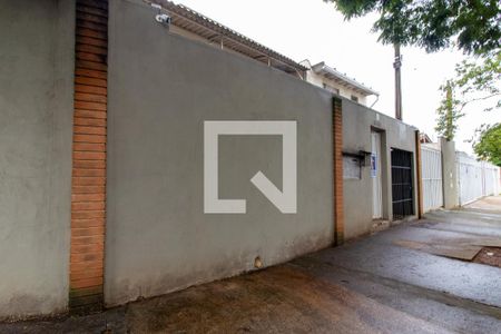 Studio para alugar com 28m², 1 quarto e sem vaga Studio para alugar com 28m², 1 quarto e sem vagaFachada