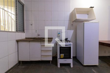 Cozinha de kitnet/studio para alugar com 1 quarto, 28m² em Cidade Universitária, Campinas