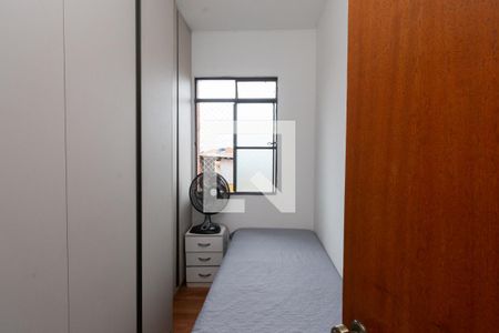 Quarto 2 de apartamento para alugar com 3 quartos, 54m² em Eldorado, Contagem