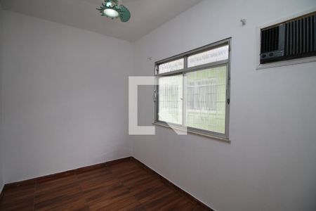 Quarto 2 de casa para alugar com 4 quartos, 90m² em Brás de Pina, Rio de Janeiro