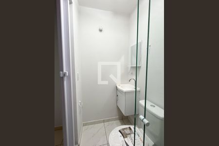 Banheiro de apartamento para alugar com 1 quarto, 42m² em Parque Sao Luis, São Paulo