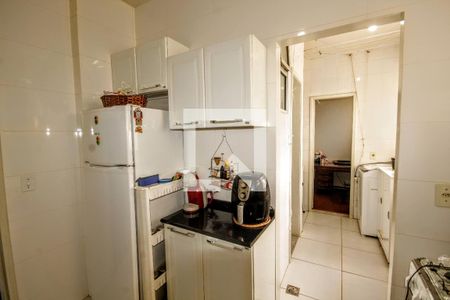 Cozinha de apartamento à venda com 3 quartos, 89m² em Cidade Jardim, Belo Horizonte