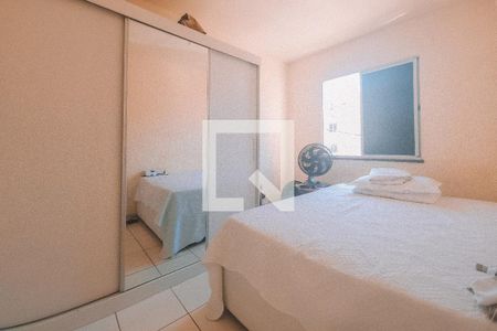 Quarto 2 - Suíte de apartamento para alugar com 2 quartos, 45m² em Jardim das Margaridas, Salvador