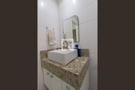 Banheiro da Suíte de apartamento à venda com 2 quartos, 65m² em Vila Augusta, Guarulhos