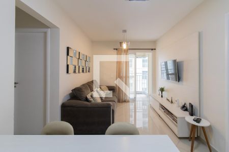 Sala de apartamento para alugar com 2 quartos, 65m² em Vila Augusta, Guarulhos