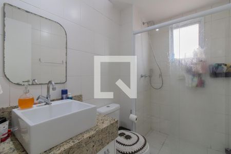 Banheiro da Suíte de apartamento à venda com 2 quartos, 65m² em Vila Augusta, Guarulhos