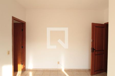 Sala de apartamento para alugar com 2 quartos, 50m² em Manacás, Belo Horizonte