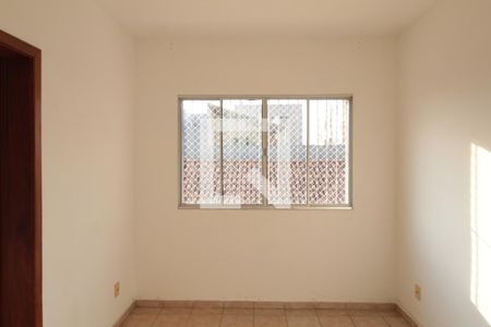 Sala de apartamento para alugar com 2 quartos, 50m² em Manacás, Belo Horizonte