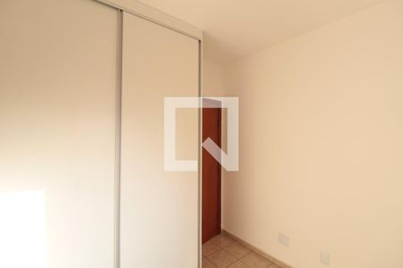 Quarto 1 de apartamento para alugar com 2 quartos, 50m² em Manacás, Belo Horizonte