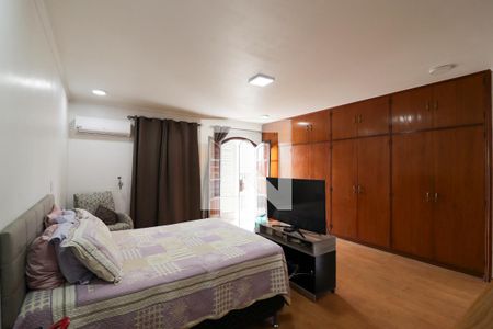 Suíte de casa à venda com 3 quartos, 300m² em Água Fria, São Paulo