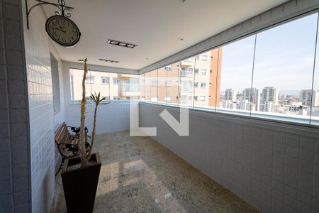 Apartamento para alugar com 3 quartos, 156m² em Jardim Avelino, São Paulo