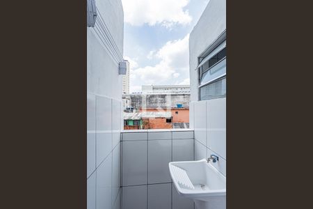 Área de Serviço de casa para alugar com 1 quarto, 30m² em Vila Diva, São Paulo