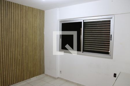 Suíte de apartamento para alugar com 2 quartos, 68m² em Jardim Goiás, Goiânia