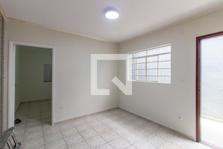 Sala de casa à venda com 2 quartos, 140m² em Parque Cruzeiro do Sul, São Paulo