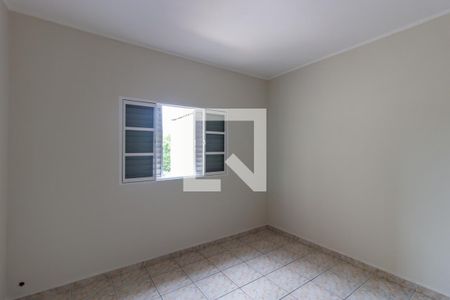 Quarto 2 de casa à venda com 2 quartos, 140m² em Parque Cruzeiro do Sul, São Paulo