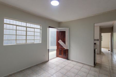 Sala de casa à venda com 2 quartos, 140m² em Parque Cruzeiro do Sul, São Paulo