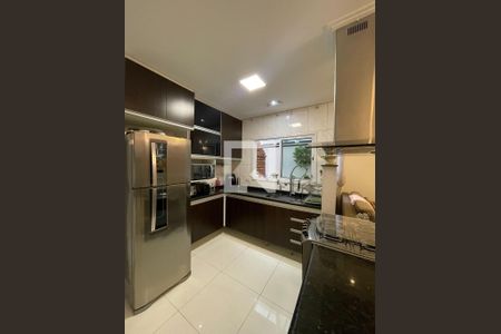 Apartamento à venda com 3 quartos, 138m² em Vila Scarpelli, Santo André