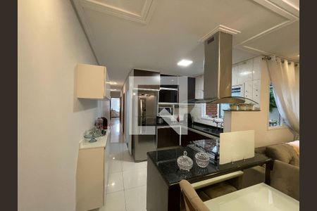 Apartamento à venda com 3 quartos, 138m² em Vila Scarpelli, Santo André