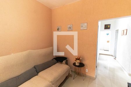 Sala de casa de condomínio à venda com 3 quartos, 60m² em Barreto, Niterói