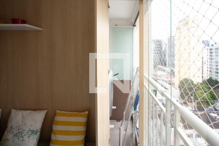 Sala de apartamento para alugar com 2 quartos, 55m² em Vila Olímpia, São Paulo